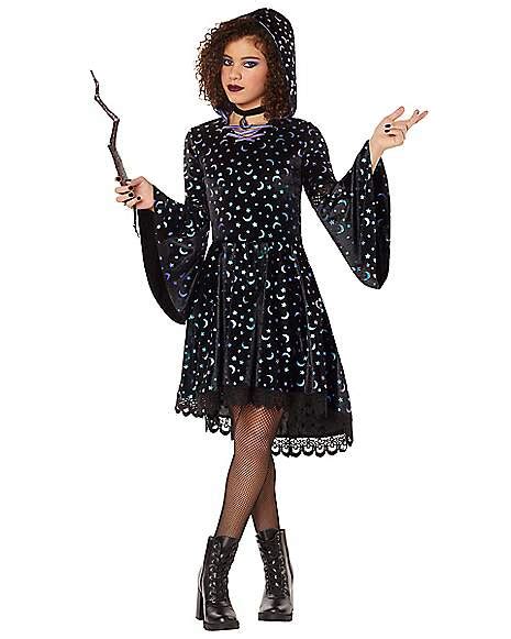 Steal the Night with Twinkling Witch Apparel